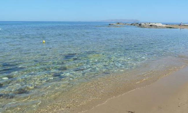 Κρήτη: Σοκ για τουρίστα που είδε «κεφάλι να επιπλέει στο νερό»! Τελικά ήταν… αμύθητος θησαυρός! (εικόνες)